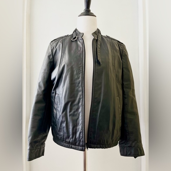 Vintage Leather Jacket 70s/80s Black Unisex Moto Bomber Size M/L Tab Shoulder - Picture 11 of 15